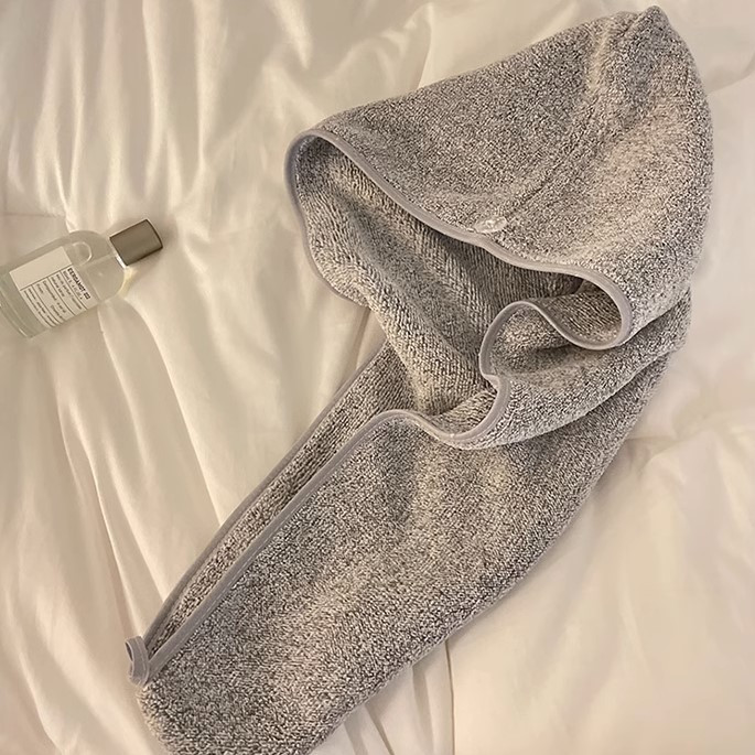 منشفة تجفيف الشعر المصنوعة من  - مراجعة Spa Towel وسعره